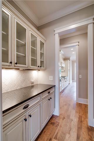 2183 Hartland Road Franklin, TN 37069 - Photo 5 of 20 Gallery Image 5