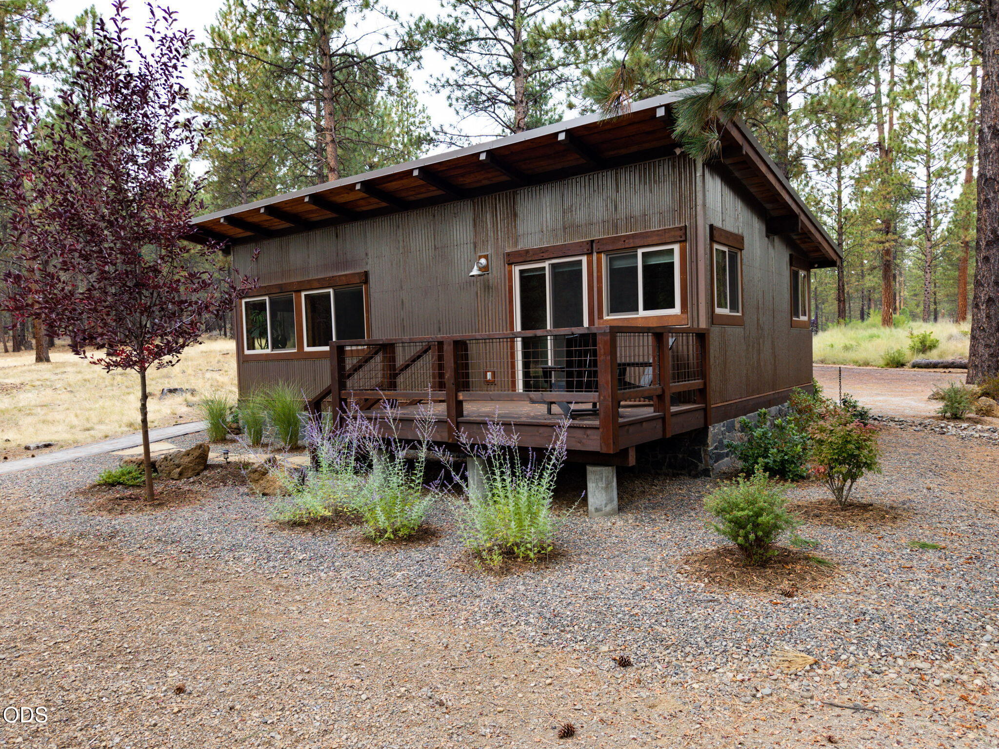 14857 Wildwing Road Sisters, OR 97759 - Photo 17 of 42 Gallery Image 17