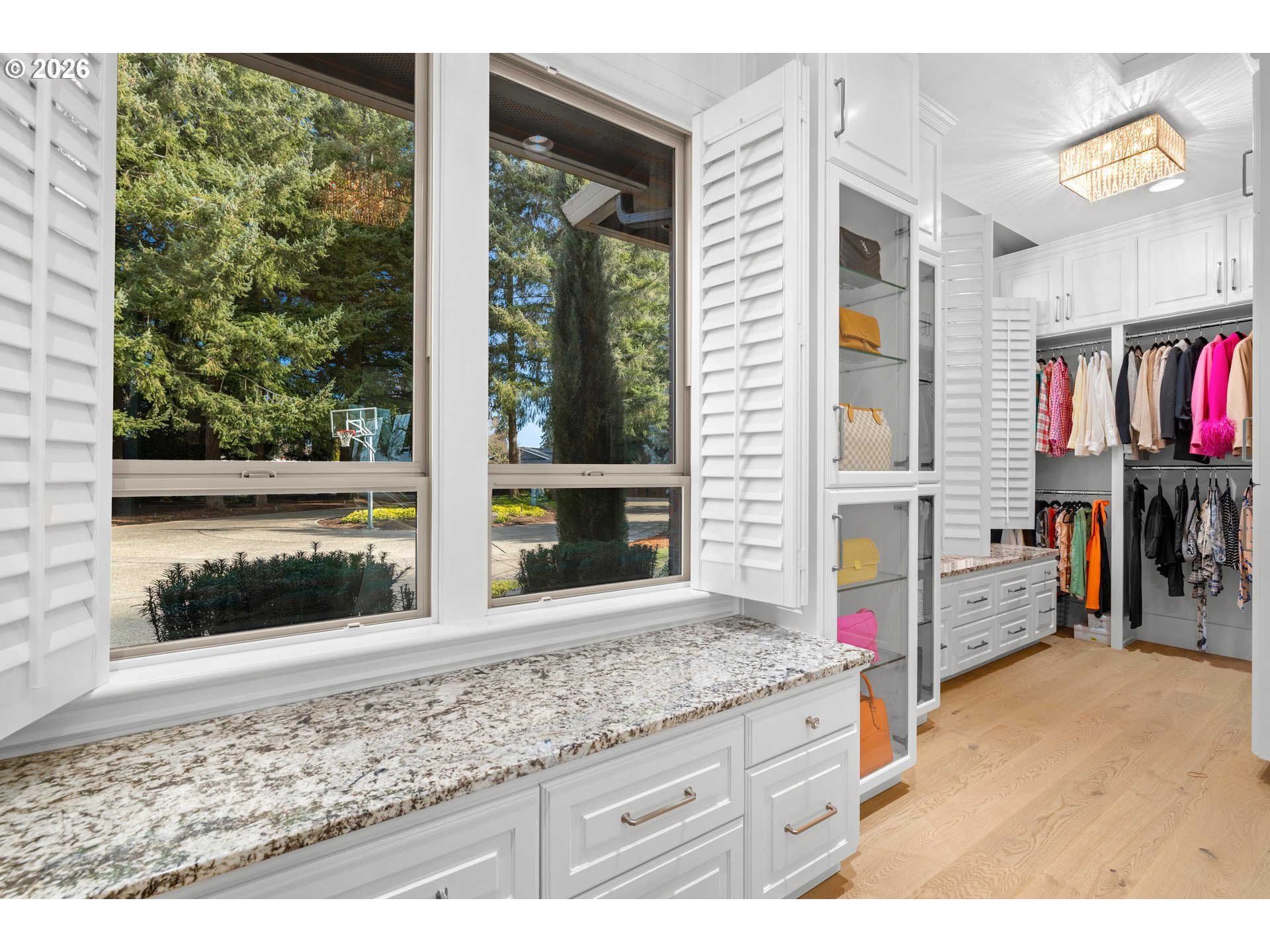 862 Cummings Lane North Keizer, OR 97303 - Photo 24 of 46 a view of kitchen with cabinets and outdoor view