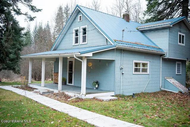 $299,000 | 27232 East Schoolhouse Loop, Cataldo, ID 83810