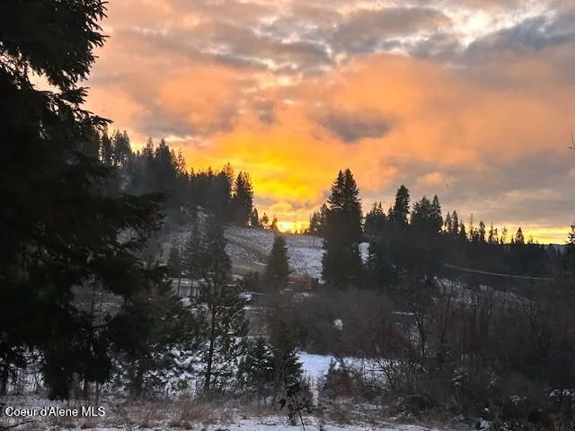 $299,000 | 27232 East Schoolhouse Loop, Cataldo, ID 83810