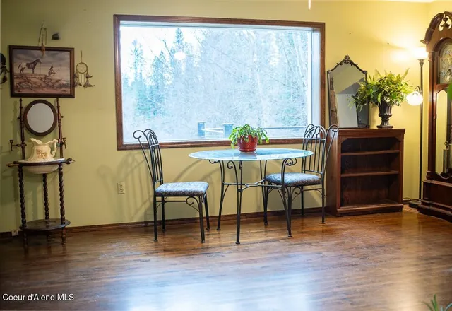 $299,000 | 27232 East Schoolhouse Loop, Cataldo, ID 83810