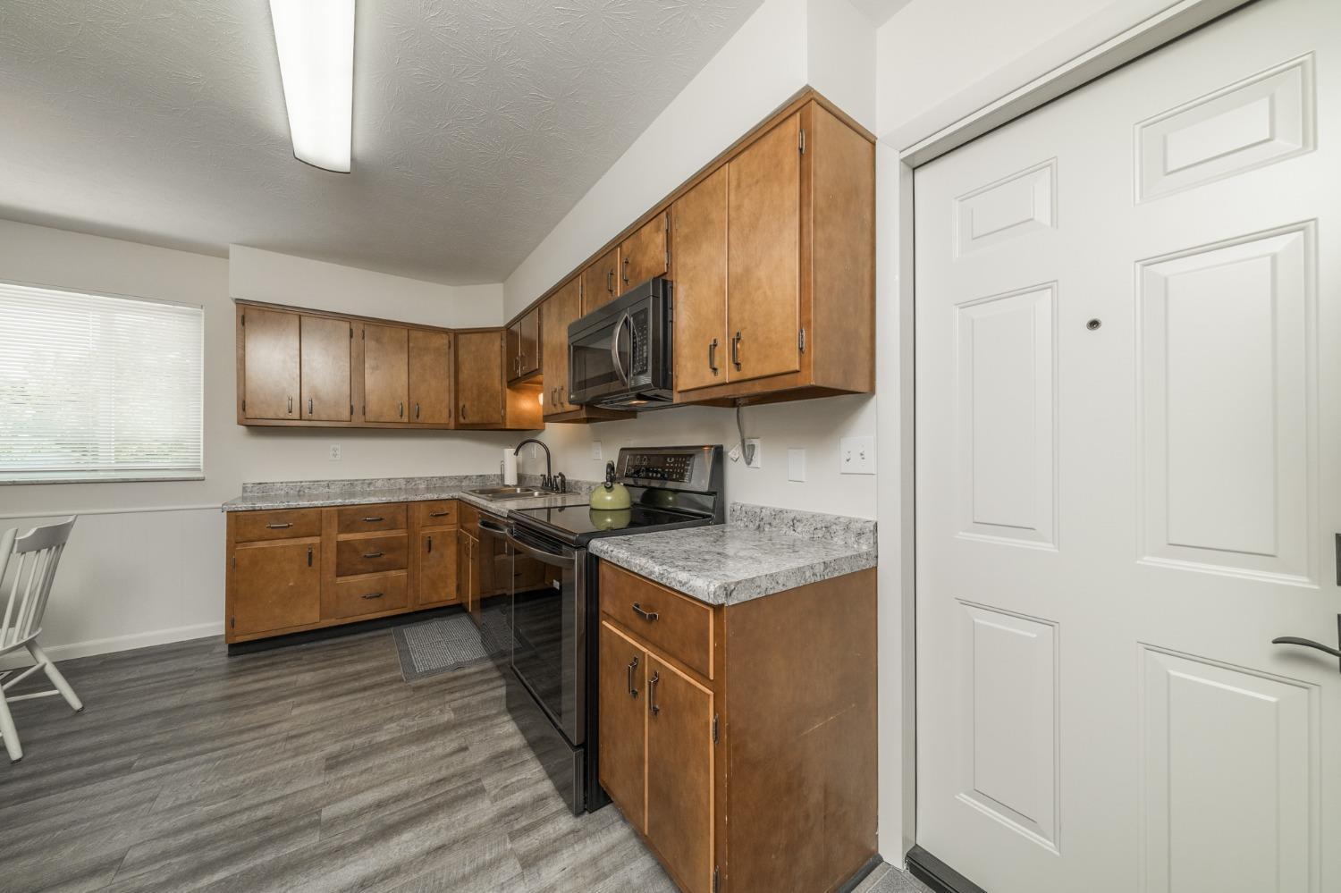 832 Yorkhaven Road Springdale, OH 45240 - Photo 14 of 41