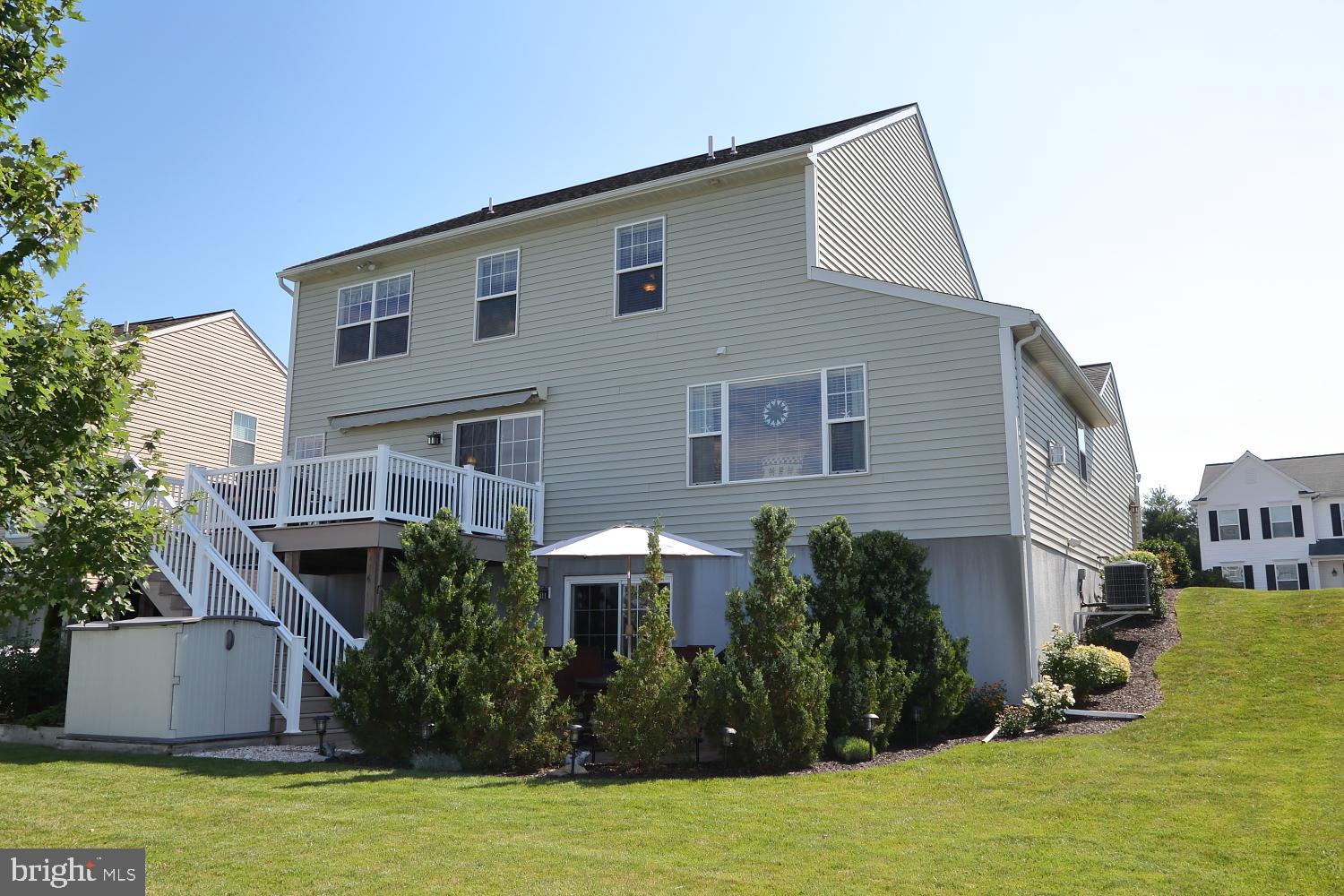 674 Hamaker Road Manheim, PA 17545 - Photo 2 of 40 Gallery Image 2