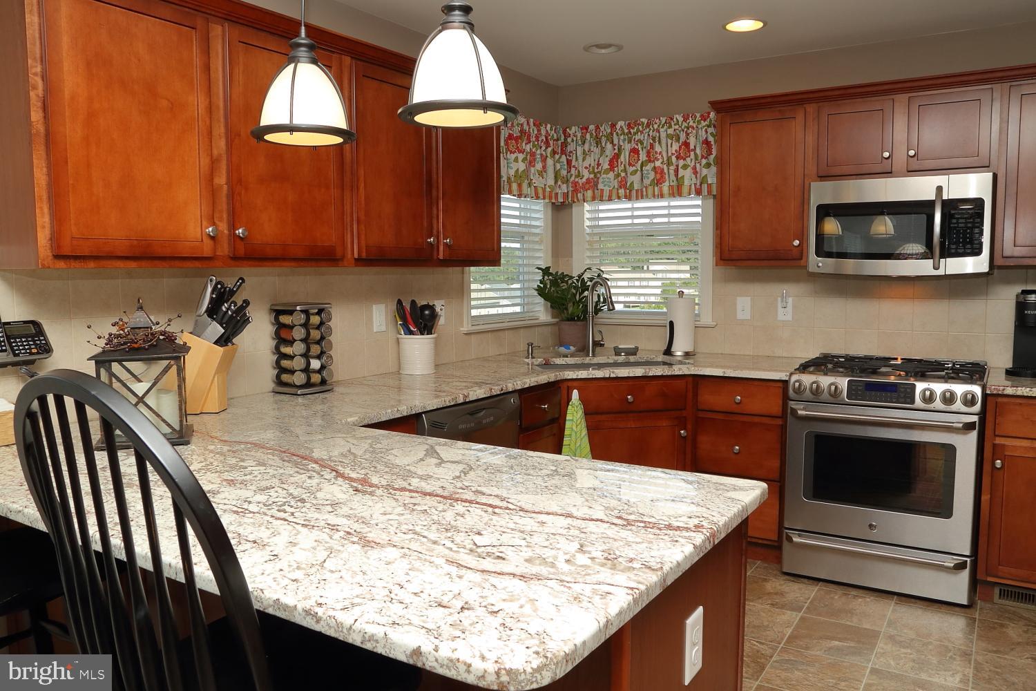 674 Hamaker Road Manheim, PA 17545 - Photo 16 of 40 Gallery Image 16