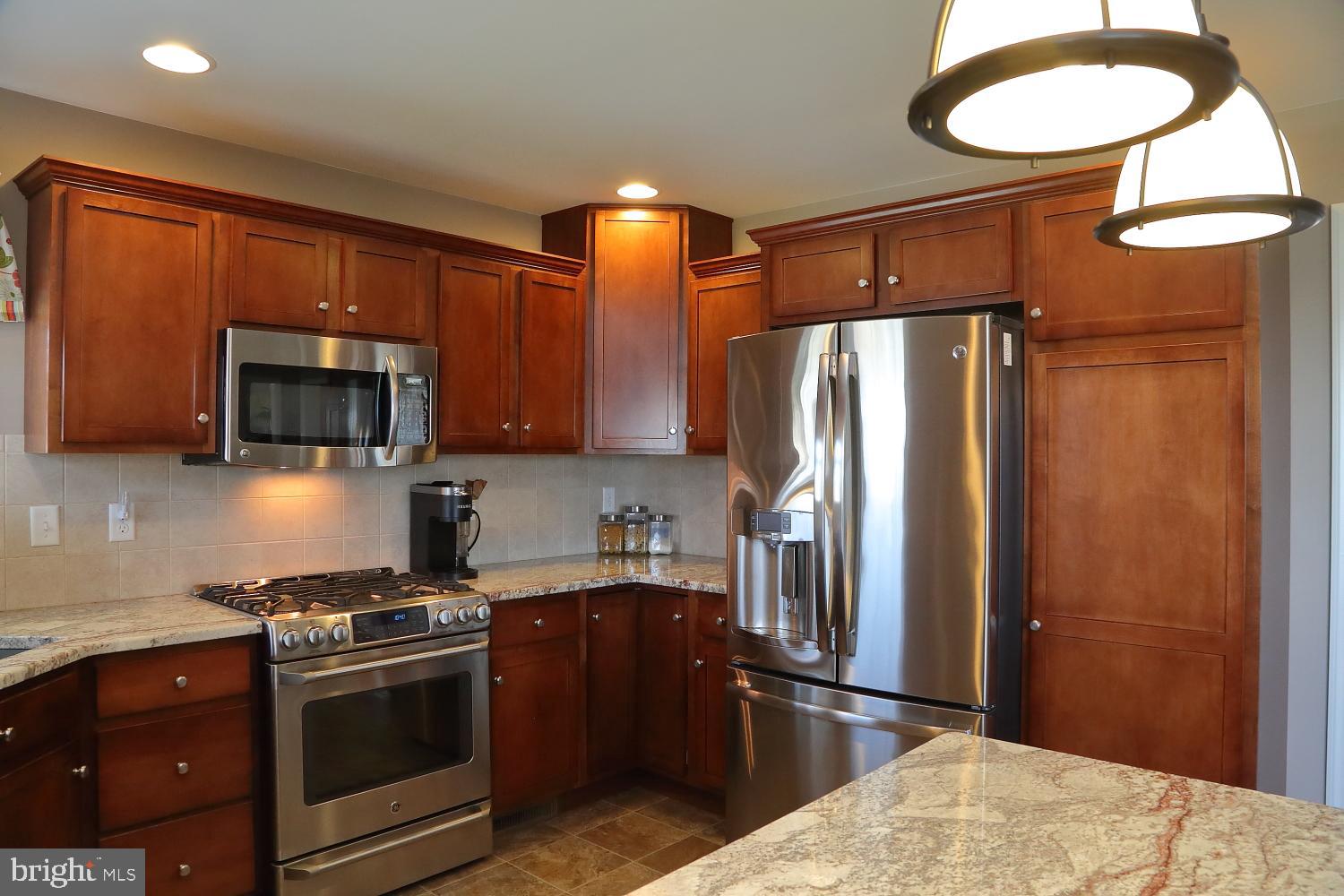 674 Hamaker Road Manheim, PA 17545 - Photo 17 of 40 Gallery Image 17