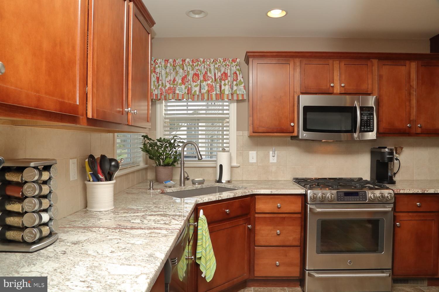 674 Hamaker Road Manheim, PA 17545 - Photo 21 of 40 Gallery Image 21