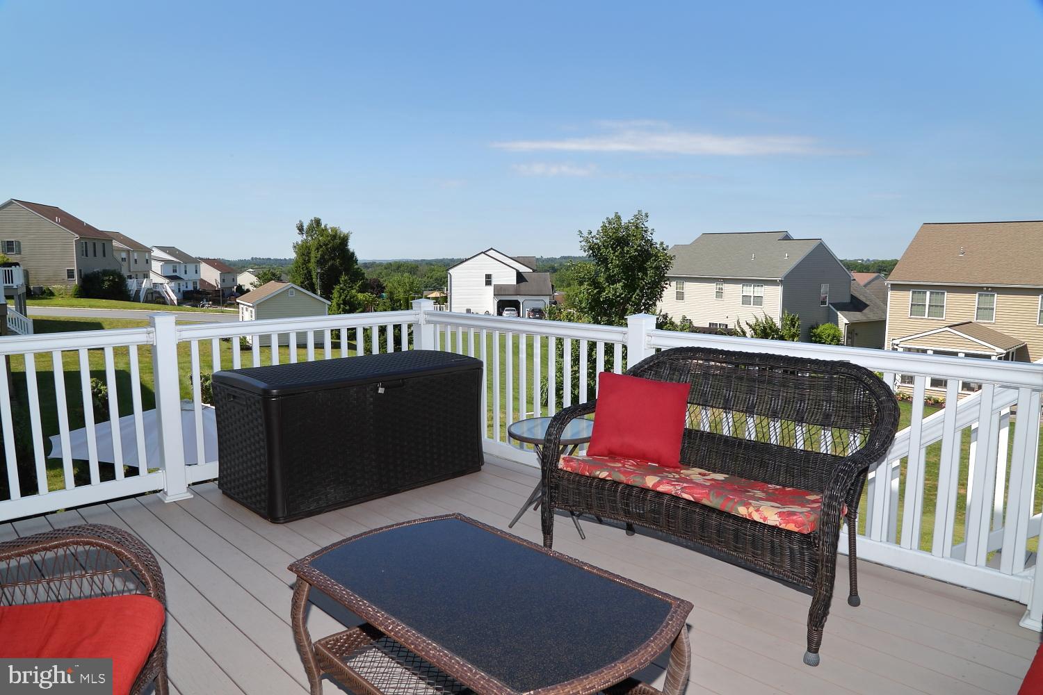 674 Hamaker Road Manheim, PA 17545 - Photo 6 of 40 Gallery Image 6