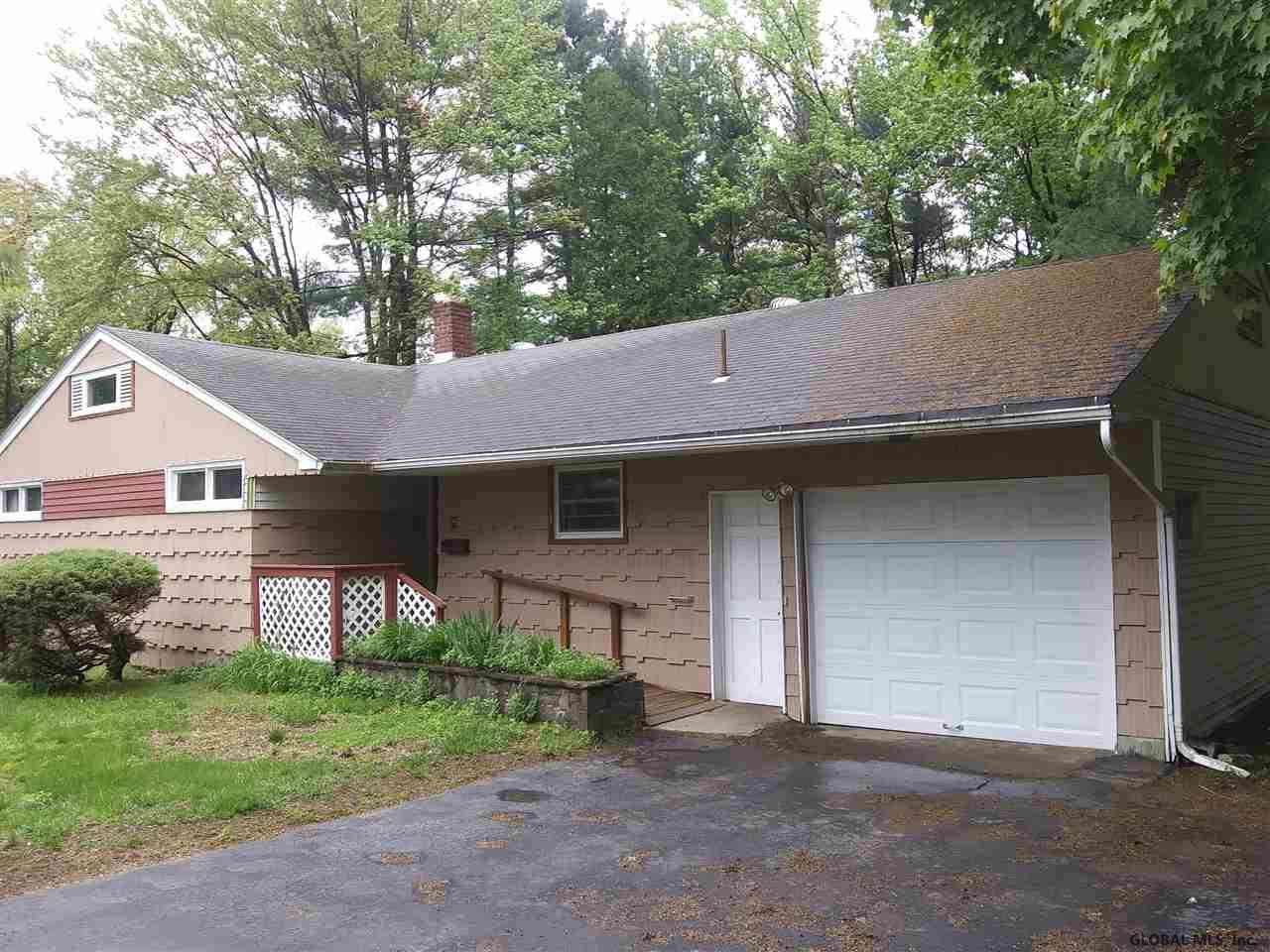 26 Friar Tuck Road Albany, NY 12203 - Photo 1 of 19 Photo 1