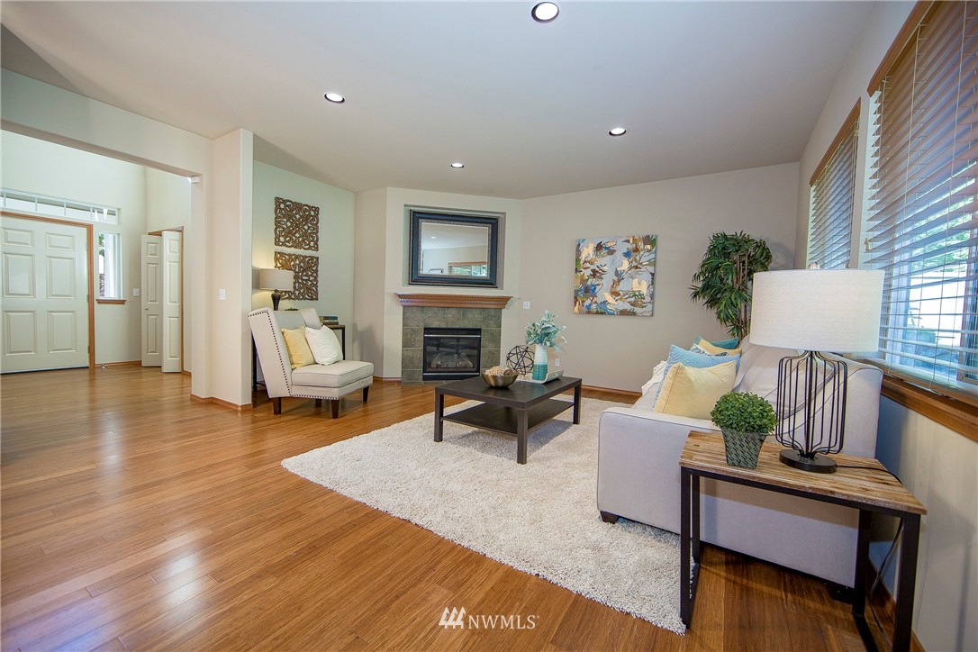 252 Quincy Avenue Northeast Renton, WA 98059 - Photo 11 of 21