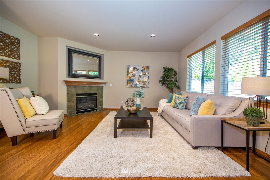 252 Quincy Avenue Northeast Renton, WA 98059 - Photo 10 of 21