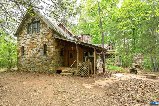 $985,000 | 1816 Davis Shop Road, Earlysville, VA 22936