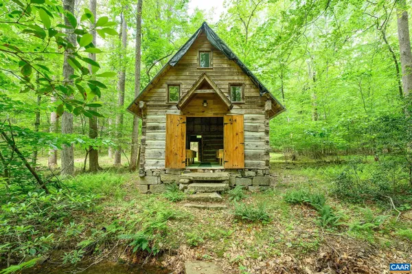 $885,000 | 1816 Davis Shop Road, Earlysville, VA 22936