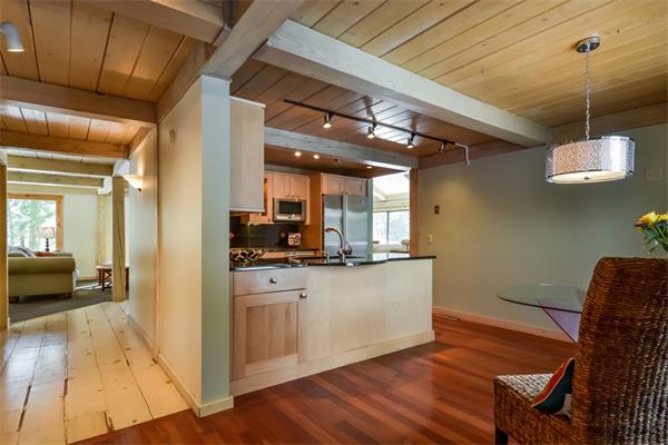 56 Brooks Road Longmeadow, MA 01106 - Photo 13 of 30 Gallery Image 13