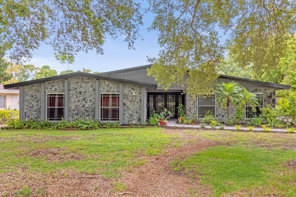 1521 Oxford Road Maitland, FL 32751 - Photo 1 of 1