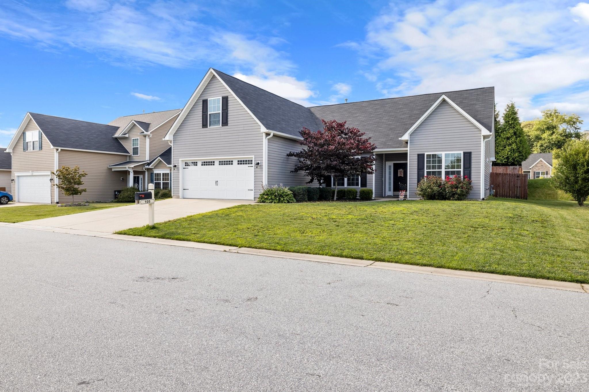105 East Swift Creek Road Fletcher, NC 28732 - Photo 3 of 37 Gallery Image 3