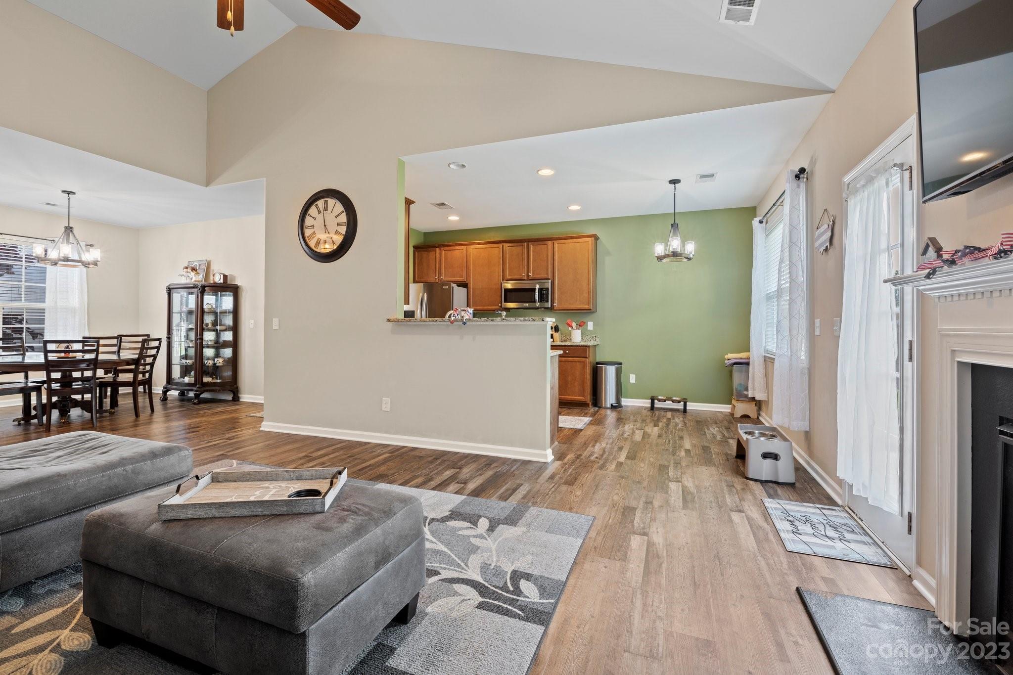 105 East Swift Creek Road Fletcher, NC 28732 - Photo 8 of 37 Gallery Image 8