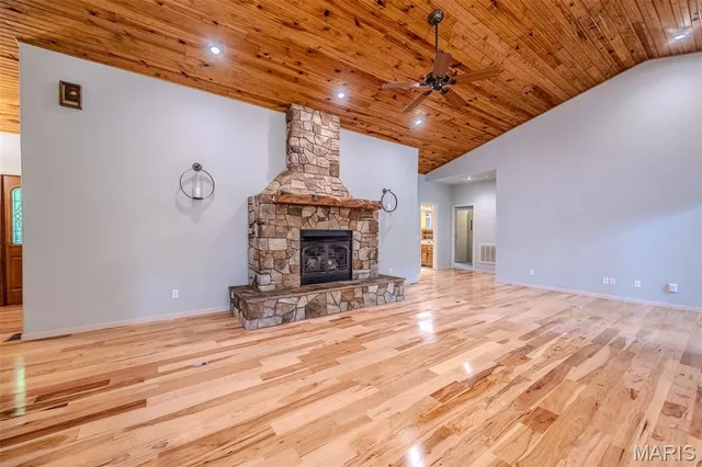 $459,900 | 10925 US Highway 63, Licking, MO 65542