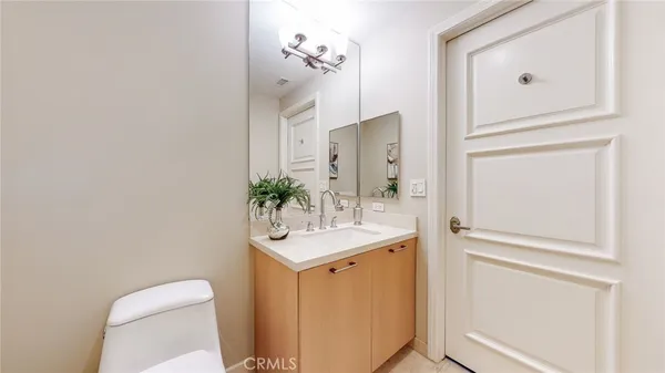 $1,295,000 | 568 Caruso Avenue, Glendale, CA 91210