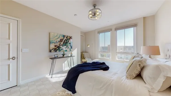 $1,295,000 | 568 Caruso Avenue, Glendale, CA 91210