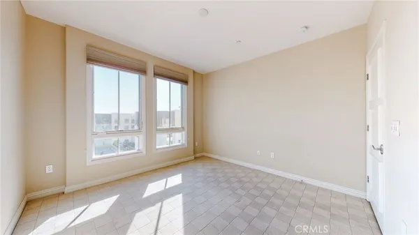 $1,295,000 | 568 Caruso Avenue, Glendale, CA 91210