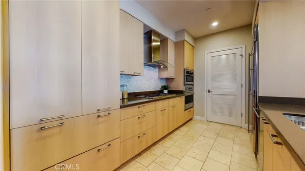 $1,295,000 | 568 Caruso Avenue, Glendale, CA 91210