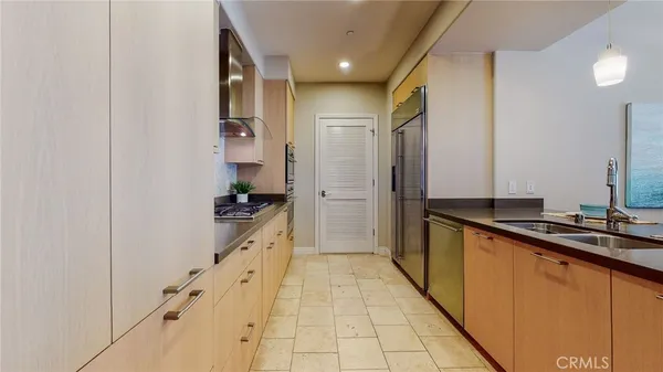 $1,295,000 | 568 Caruso Avenue, Glendale, CA 91210