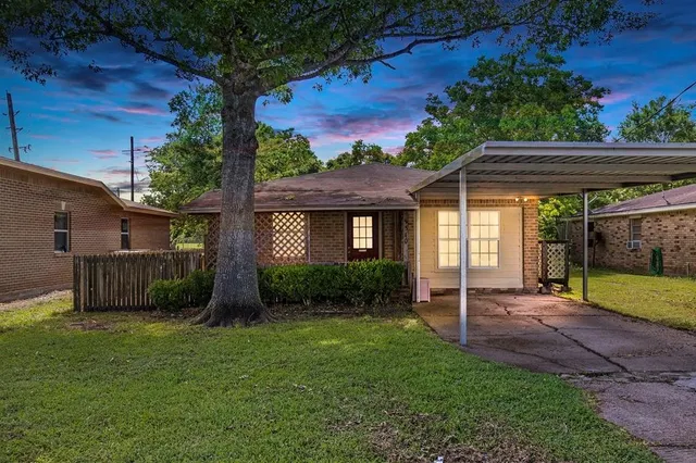 $1,495 | 5310 6th Street, Crosby, TX 77532