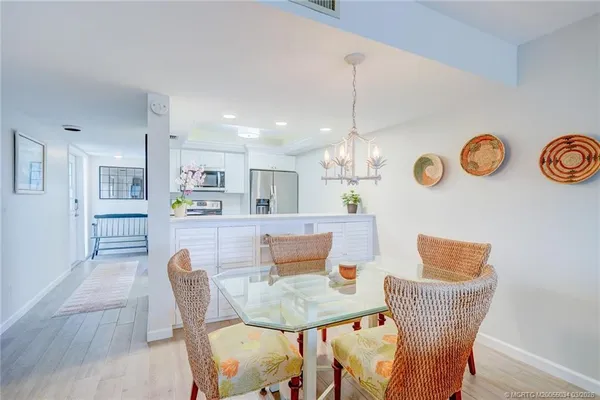 $2,000 | 5553 Northeast Gulfstream Way, Jensen Beach, FL 34957