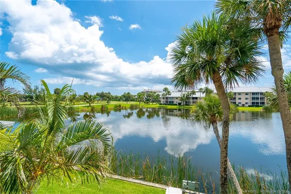 $2,000 | 5553 Northeast Gulfstream Way, Jensen Beach, FL 34957
