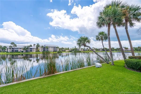 $2,000 | 5553 Northeast Gulfstream Way, Jensen Beach, FL 34957