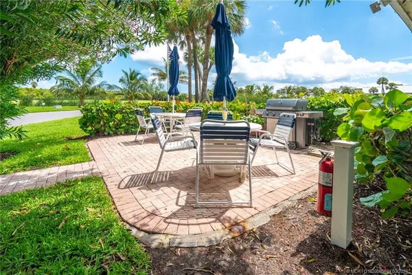 $2,000 | 5553 Northeast Gulfstream Way, Jensen Beach, FL 34957