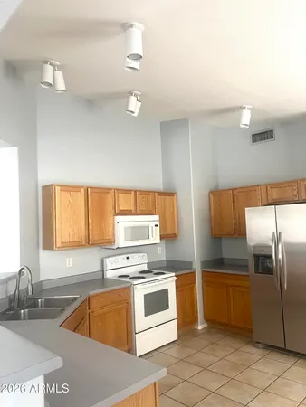 $1,795 | 3119 North 130th Lane, Avondale, AZ 85392