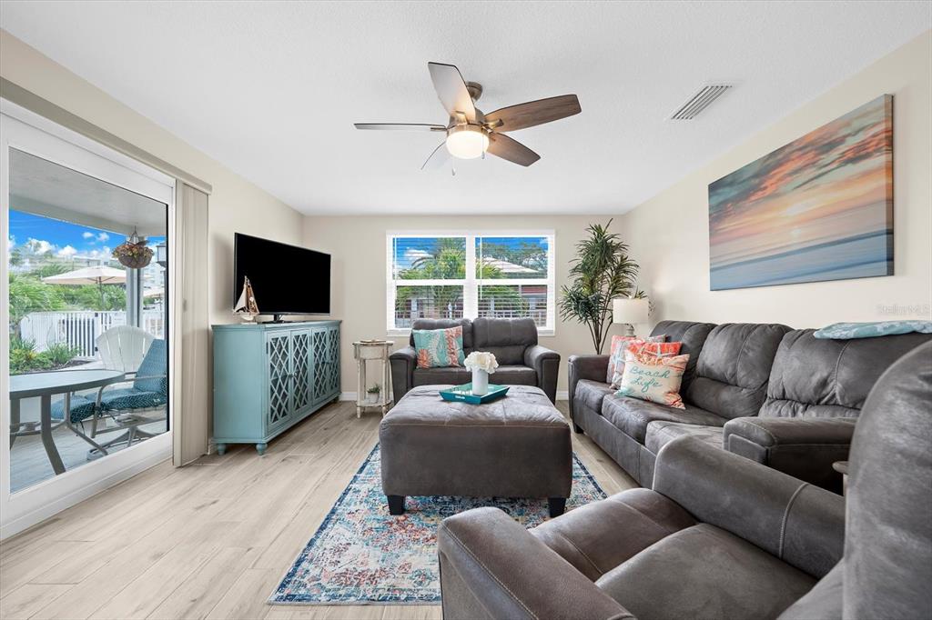 6154 Midnight Pass Road, Unit B1 Sarasota, FL 34242 - Photo 13 of 50