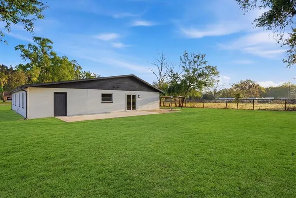 $425,000 | 2711 Washington Road, Valrico, FL 33594