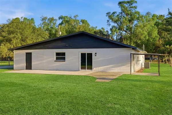$425,000 | 2711 Washington Road, Valrico, FL 33594