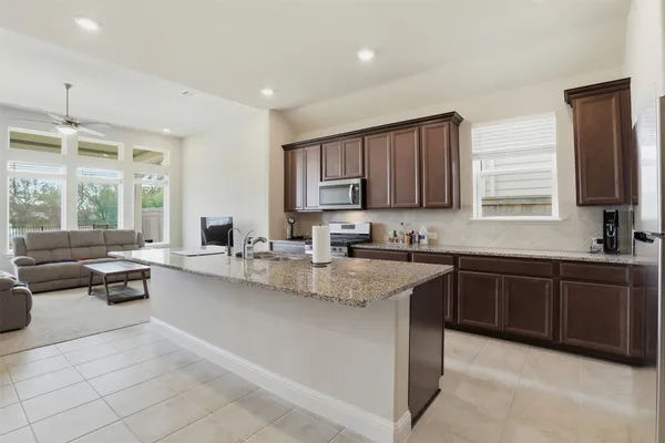 $2,750 | 1722 Anchor Breeze Drive, Missouri City, TX 77459