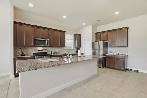 $2,750 | 1722 Anchor Breeze Drive, Missouri City, TX 77459