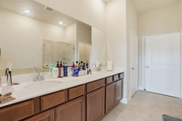 $2,750 | 1722 Anchor Breeze Drive, Missouri City, TX 77459