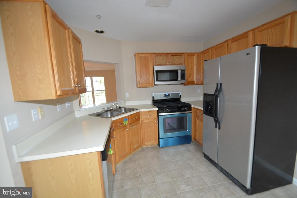 7390 Maury Road Baltimore, MD 21244 - Photo 11 of 30 Kitchen