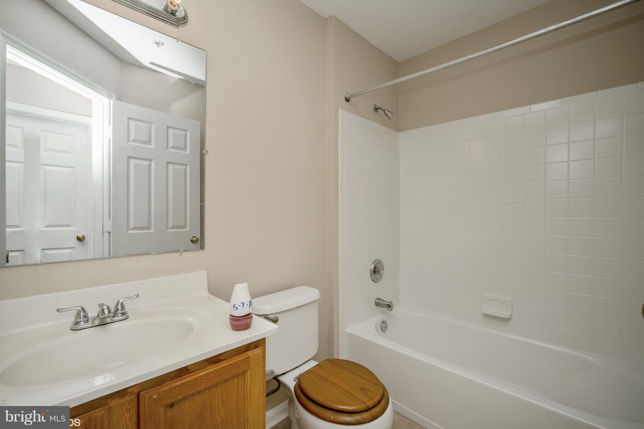 7390 Maury Road Baltimore, MD 21244 - Photo 18 of 30 Bath