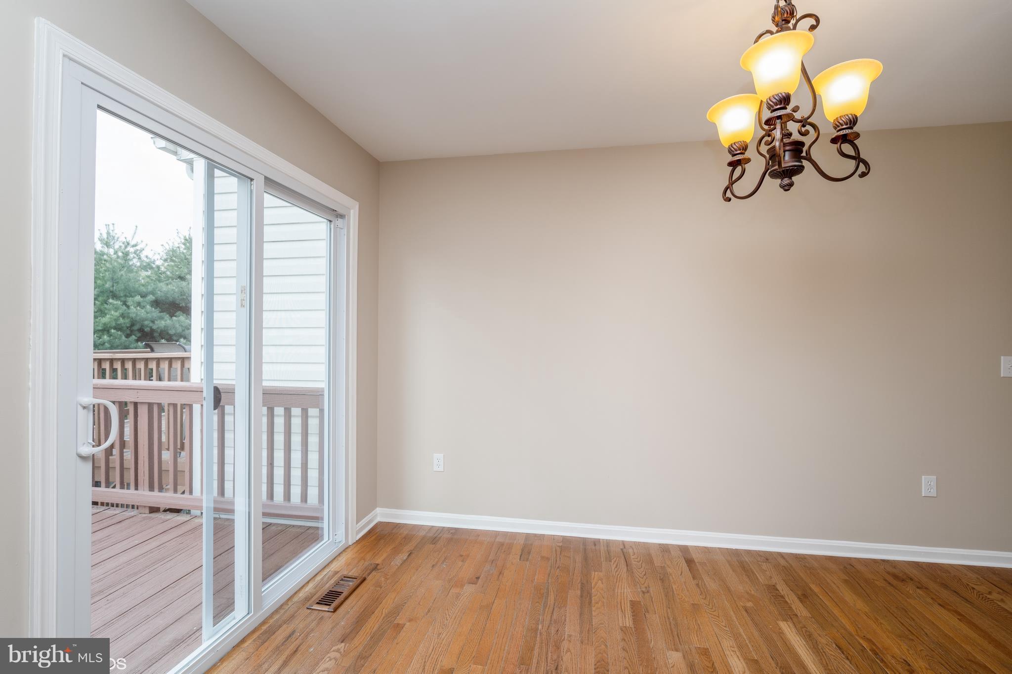 7390 Maury Road Baltimore, MD 21244 - Photo 6 of 30 Dining Room
