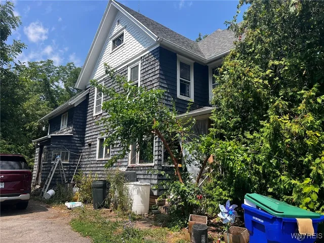 $949,900 | 3756 North Main Street Road, Murray, NY 14470