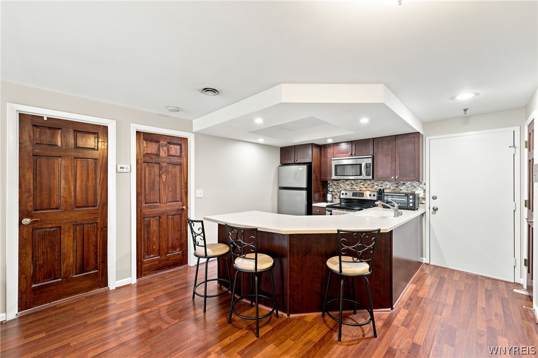 1240 Youngs Road, Unit G Amherst, NY 14221 - Photo 5 of 25 Gallery Image 5