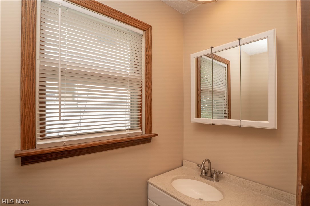 215 8th Street Southwest Massillon, OH 44647 - Photo 14 of 32 Half Bath