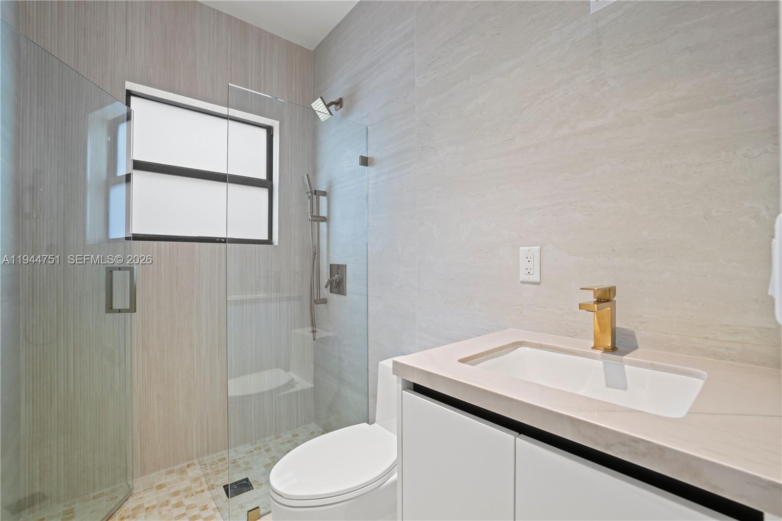 3187 Southwest 23rd Street, Unit B Miami, FL 33145 - Photo 23 of 35