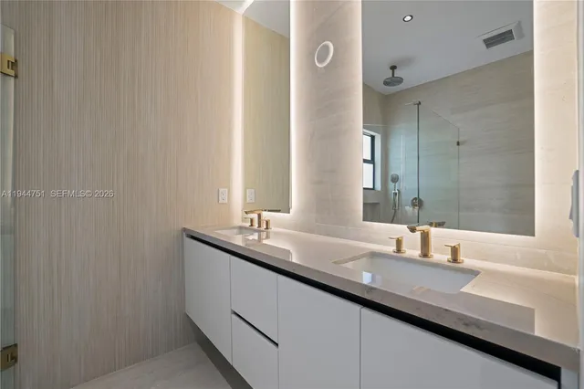 $1,599,000 | 3187 Southwest 23rd Street, Unit B, Miami, FL 33145