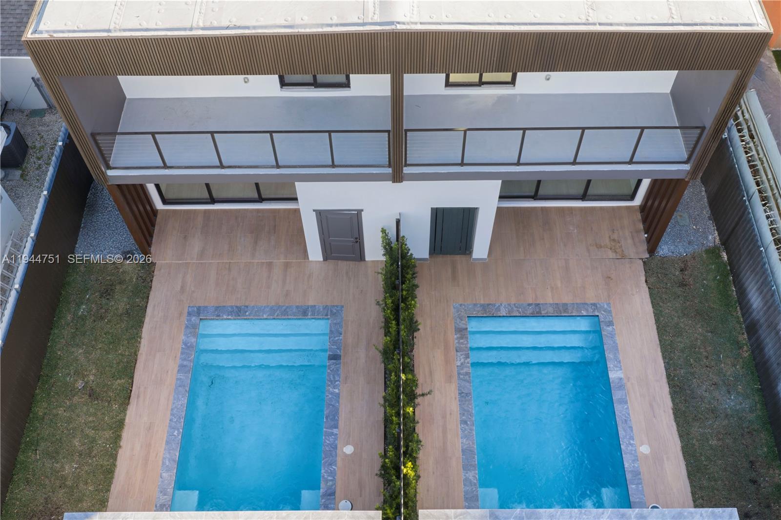 3187 Southwest 23rd Street, Unit B Miami, FL 33145 - Photo 27 of 35