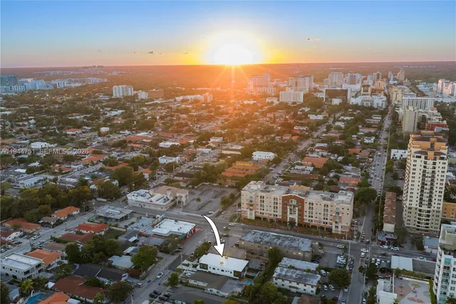 $1,599,000 | 3187 Southwest 23rd Street, Unit B, Miami, FL 33145