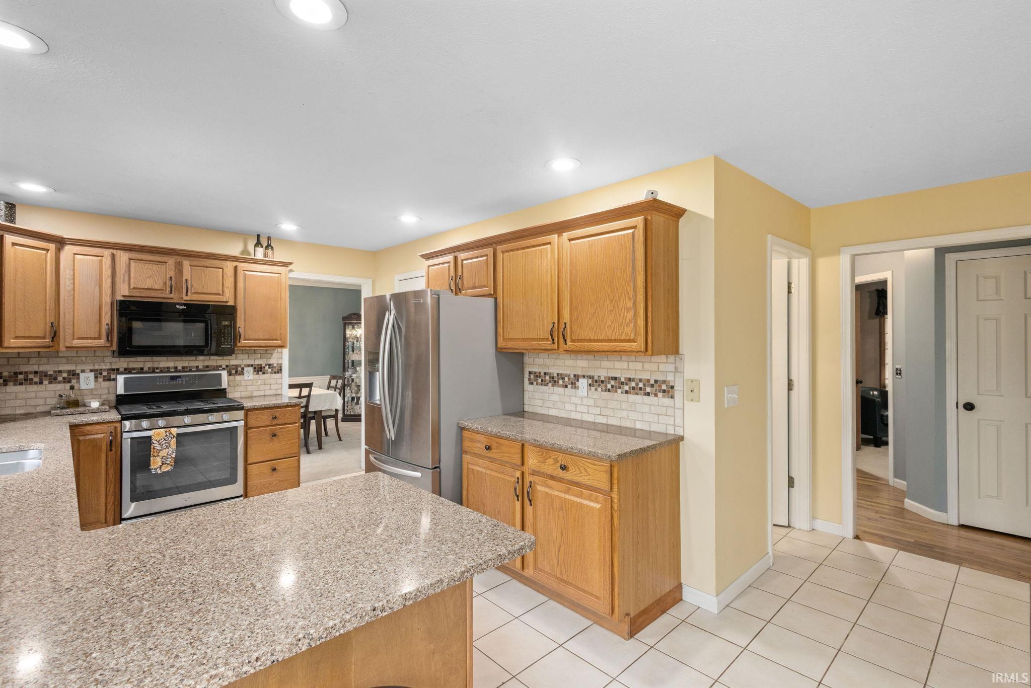 50830 Mayflower Road South Bend, IN 46628 - Photo 12 of 36 Gallery Image 12